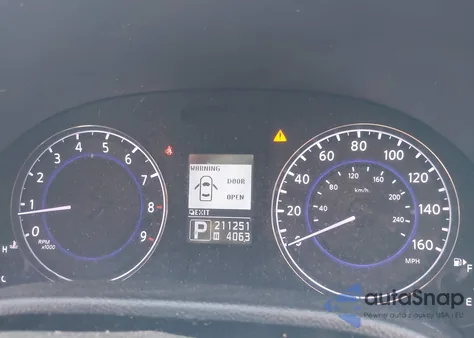 2012 Infiniti G37 Journey z USA, uszkodzony, nr VIN JN1CV6AP5CM627628